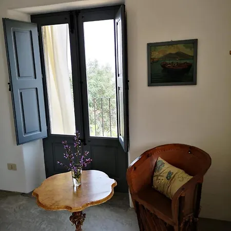 La Porta Rossa