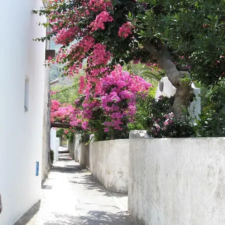 La Porta Rossa *